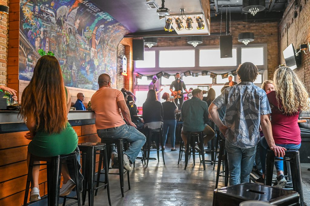 Maggie Mae's pub
