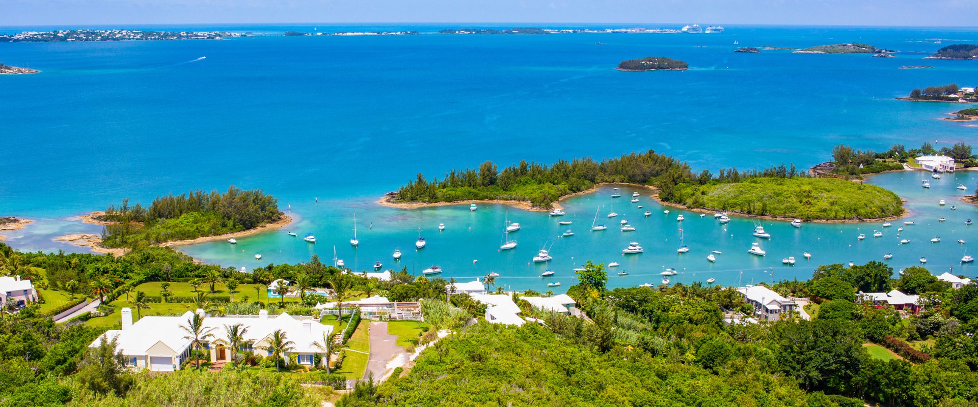 Fly to Bermuda via BermudAir